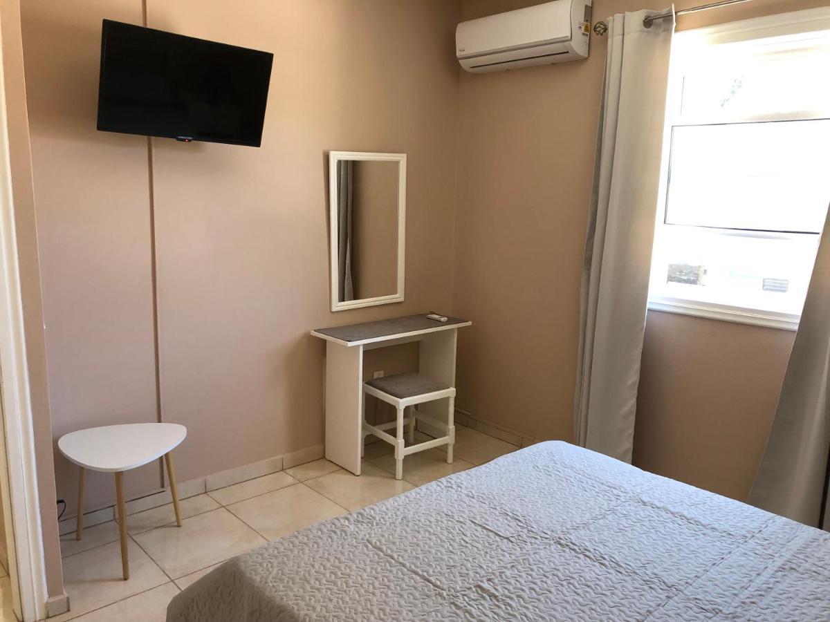 Petros Rooms & Apartments Ликсури Экстерьер фото